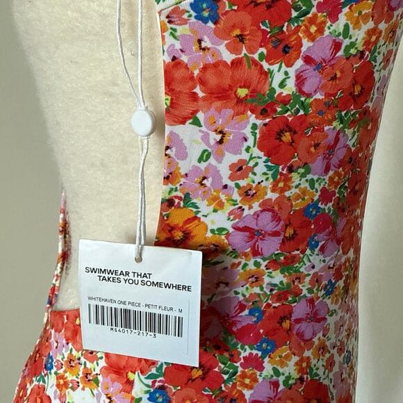 Monday Swimwear WhiteHaven One Piece Medium - Picture 4 of 5